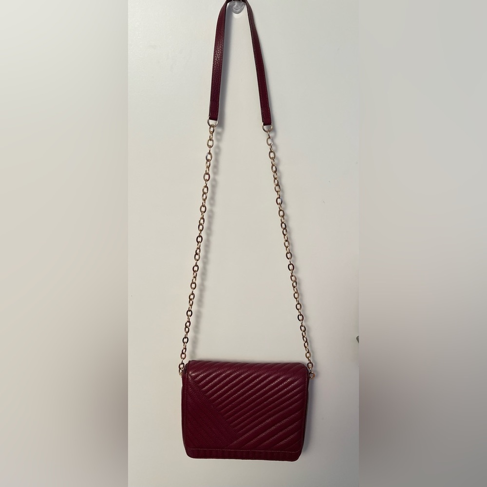 14th & Union - Muse Leather Quilted Crossbody Bag Size 9'' * 7''